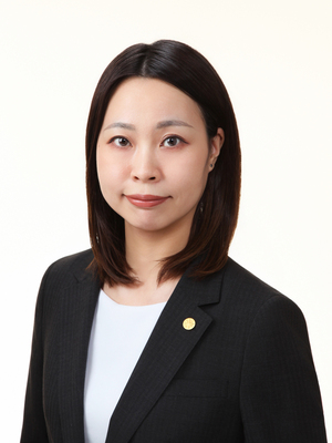 内田　香織